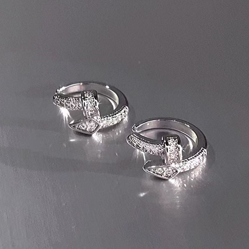 Clavos sin agujeros de orejas orejas clip de hueso de orejas retro nuevo estilo de moda ligero diseño de lujo sensación dulce fresco clip de orejas al por mayor