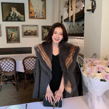 2025冬季新款女装狐狸毛领连帽系带中长款双面呢韩系气质羊毛大衣