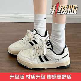 厚底增高百搭小白鞋女2024秋季新款复古港风板鞋学生运动休闲