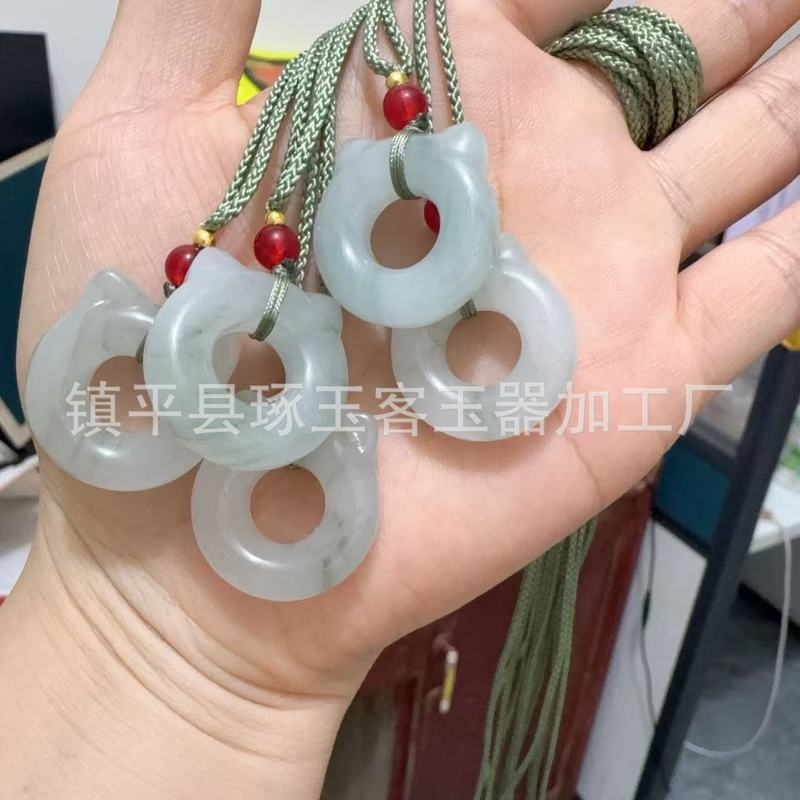 天然玉石小猫耳朵猫圈骨头蝴蝶天山翠平安环甜甜圈玉石平安扣吊坠|undefined