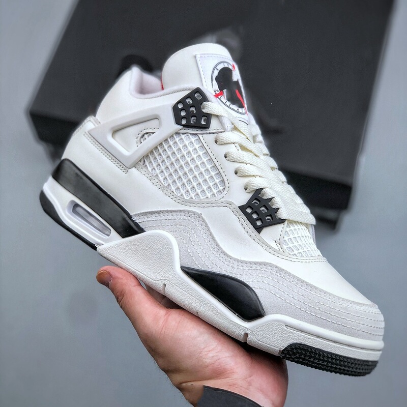 Cross-border high-end AJ4 mid-top basketball shoes, Flight Club white and black versatile casual sports shoes for men and women Cross-border high-end AJ4 mid-top basketball shoes, Flight Club white and black versatile casual sports shoes for men and women