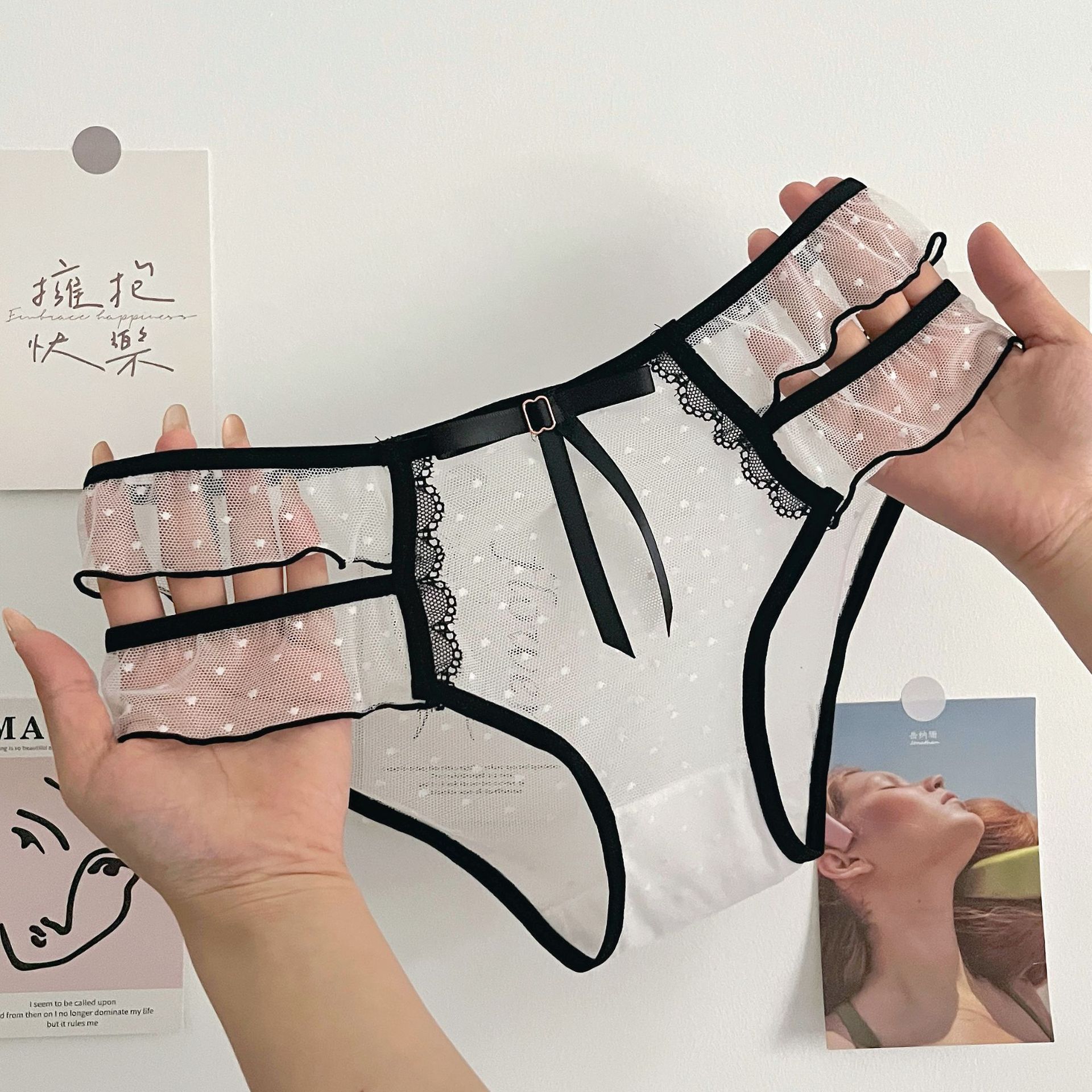 El viento es dulce ah ~ pantalones de encaje sexy francesas para mujeres puras quieren baja cintura verano delgado agujero de la cabeza de la mujer
