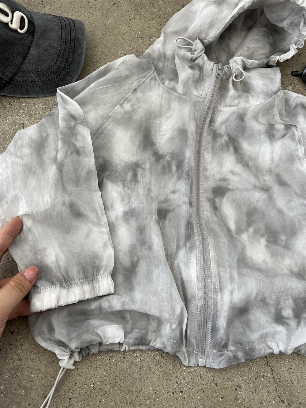 Summer new boys' and girls' lightweight tie dye hooded outerwear, children's ink sunscreen skin, air-conditioned_voghion.com