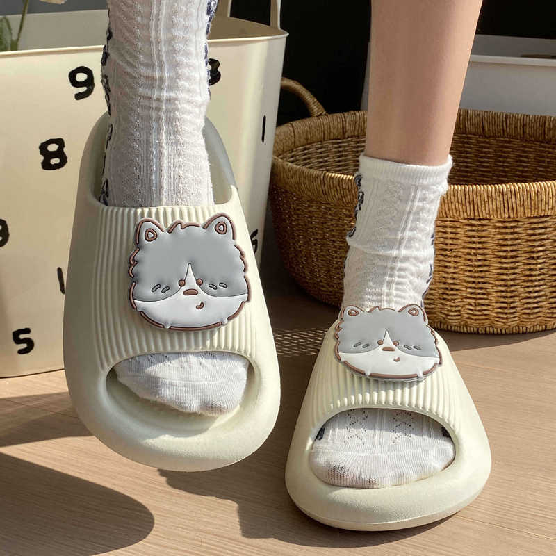 Summer Dormitory Home Bathing Slippers for Women, Soft and Cute Cartoon Gray Wolf Eva Thick-Soled Non-Slip Non-Smelly Slippers Summer Dormitory Home Bathing Slippers for Women, Soft and Cute Cartoon Gray Wolf Eva Thick-Soled Non-Slip Non-Smelly Slippers