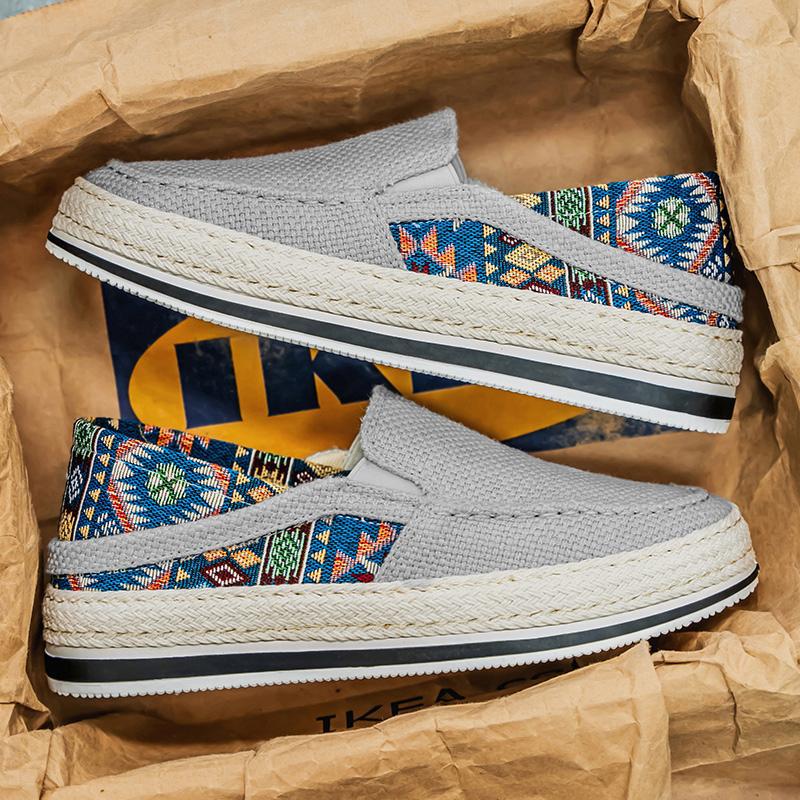 Una generación de temblores de cabello, zapatos de pescador de pana tejidos, zapatos de tabla, zapatos perezosos, zapatos de tela de un pie, zapatos de hombre de moda, cuatro estaciones