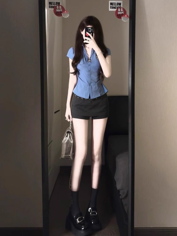 美式学院风蓝色短袖正肩衬衫女夏季2025新款辣妹修身掐腰短款上衣|undefined