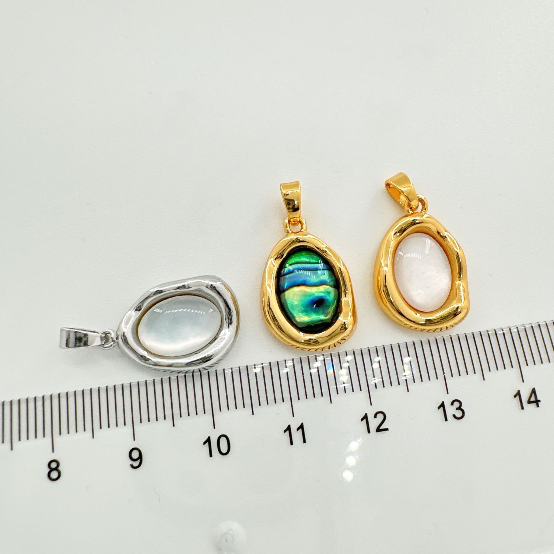 5g Weight Pendant Jewelry Making Type DIY Jewelry Accessories Classification 1 Piece Quantity Copper Material Color Block Pattern Plating Design Simple Style, Classic Style Style 1 Piece Copper Color Block Pendant 6