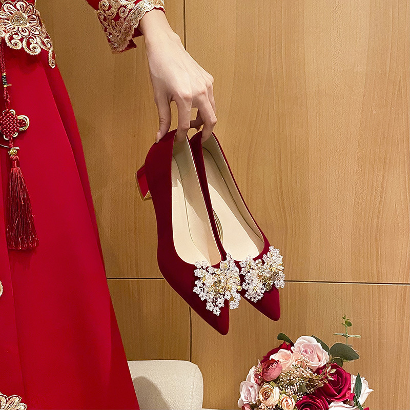 YB-A1 Red Bride Shoes 3CM Not Tired Feet Wedding Shoes Xiuhe Master Wedding Dress plus size Feet Wide Fat Flat Heel Shoes 43