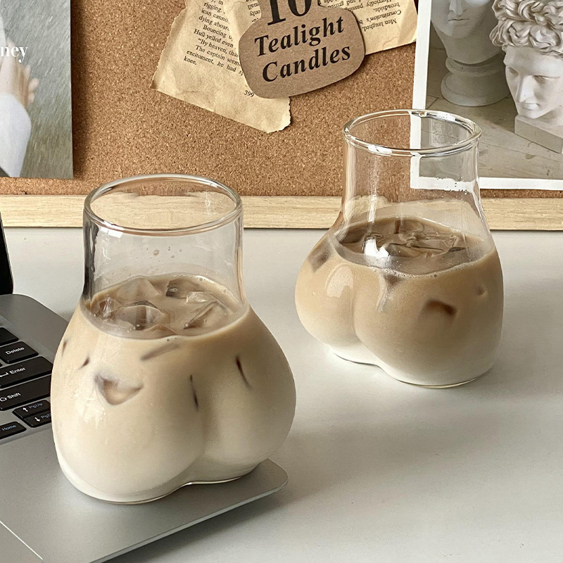 【Source Manufacturer】Quirky, Sexy, Cute Butt-Shaped Glass Cup for American Latte, Coffee, Juice, Milk Tea 【Source Manufacturer】Quirky, Sexy, Cute Butt-Shaped Glass Cup for American Latte, Coffee, Juice, Milk Tea