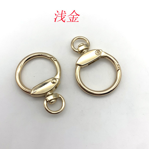Guangzhou supply metal spring buckle New Year gift buckle bag pendant earn tiger zodiac violent bear keychain