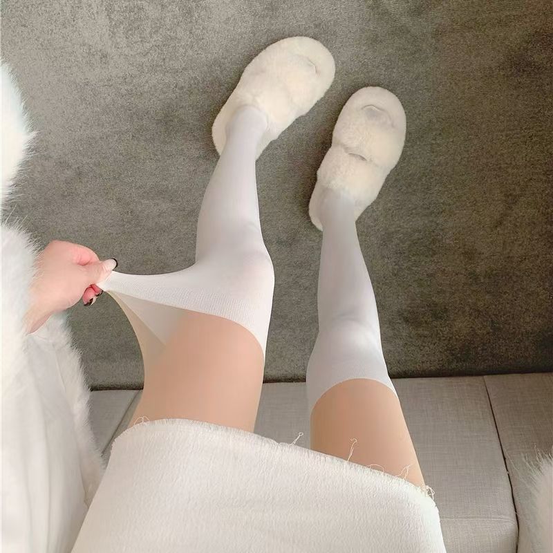 긴 튜브 흰색