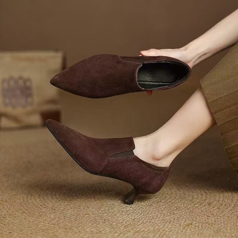 2025 Retro Deep-Mouthed Flats for Women with Pointed Toes in Autum New Frosted Mid-Heel Soft-Soled French-Style Women's Shoes