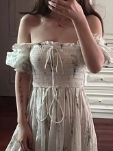 美系DO24年春夏新款法式田园风褶皱方领泡泡袖碎花连衣裙女31814