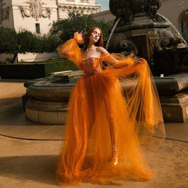 Elegant bridal bathrobe ball gown off-the-shoulder applique fashion light party host studio shooting gown