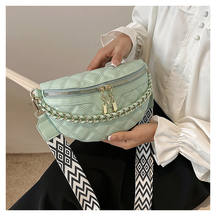 Sac à bandoulière matelassé avec chaîne Lingge pour femmes, petit sac de loisirs de Style parfumé, nouvelle collection 2024_voghion.com