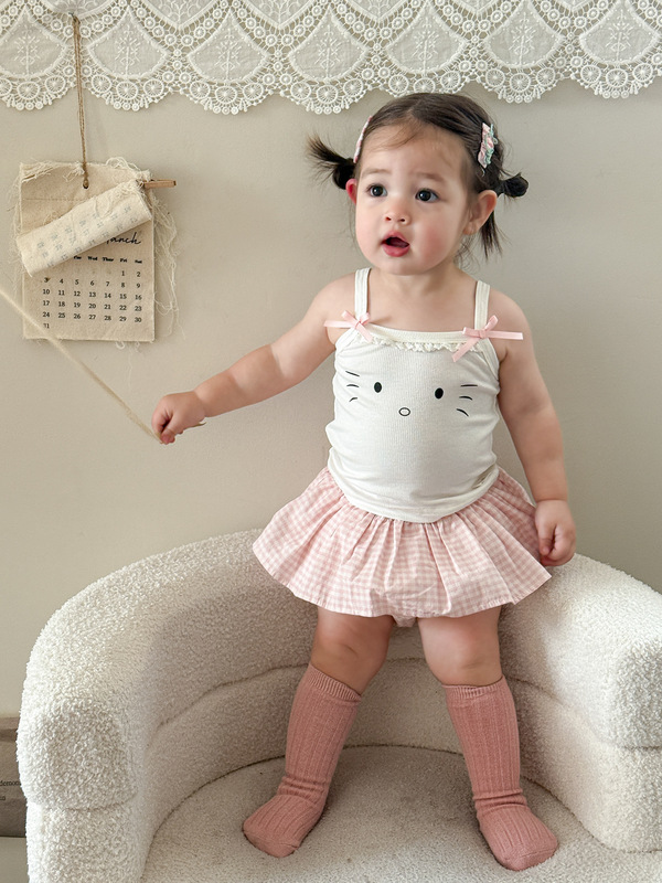ウキビ梨子供服女の子夏スーツ2025新しい薄い子供キャミソールバッグおならショートスカート女の赤ちゃん服|undefined