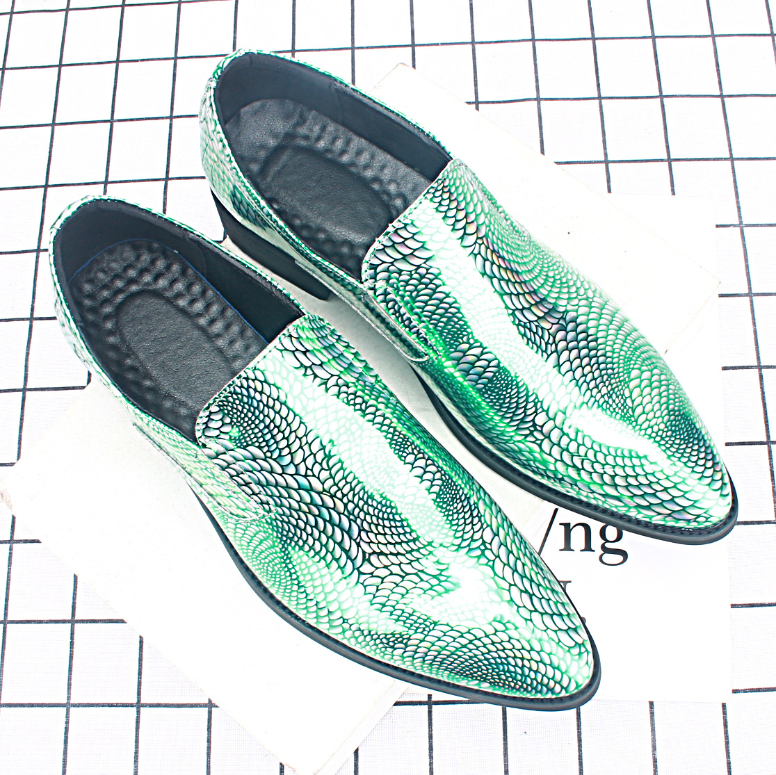 2023�＾�¿���������Ь�Ͱ�һ�ŵŴ����ﶬƤЬ552-299