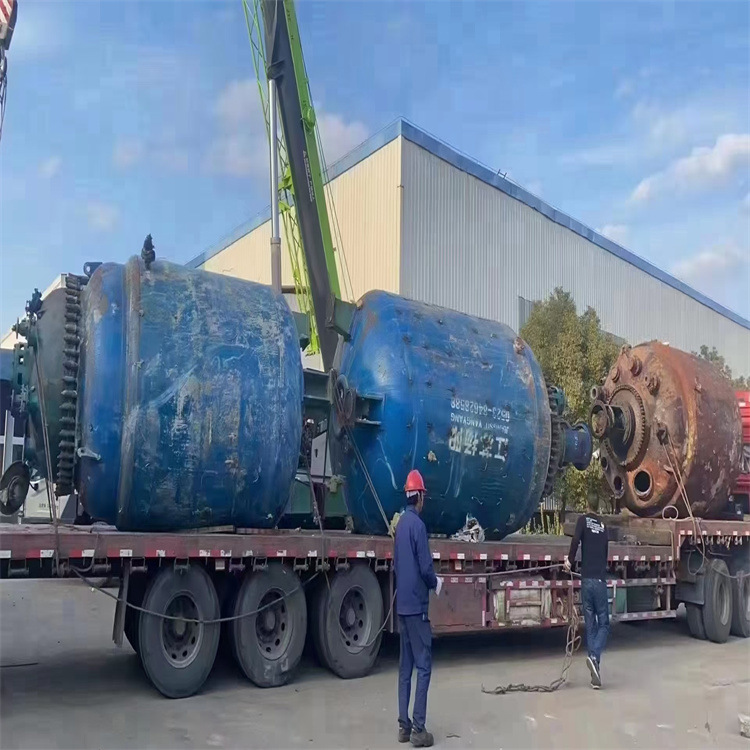 二手12.5吨搪瓷反应釜 电加热反应釜 搅拌设备出售