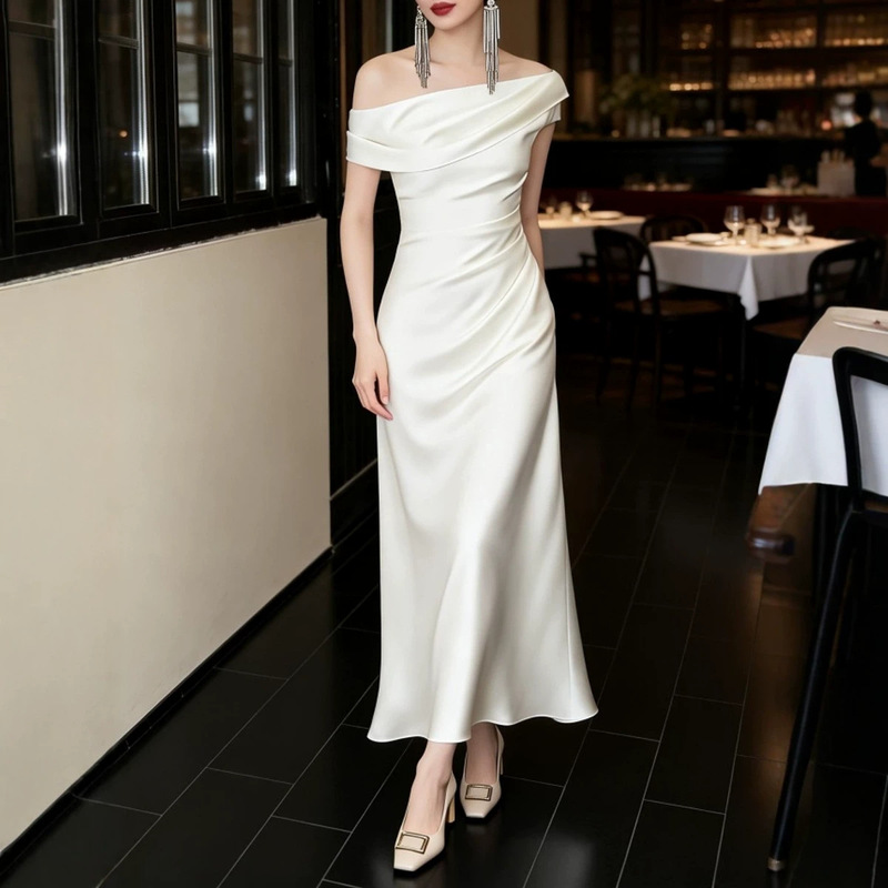 【Romantic Love】French-Style Engagement Dress for Adults, New Model Dress for Women, Stunning White Dress for Marriage Registration