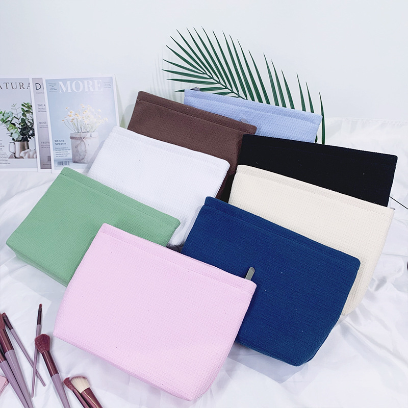 Cross-Border New Style Waffle-Patterned Hand-Held Makeup Bag, Fashionable Large-Capacity Travel Toiletry Bag, High-Looking Portable Storage Bag