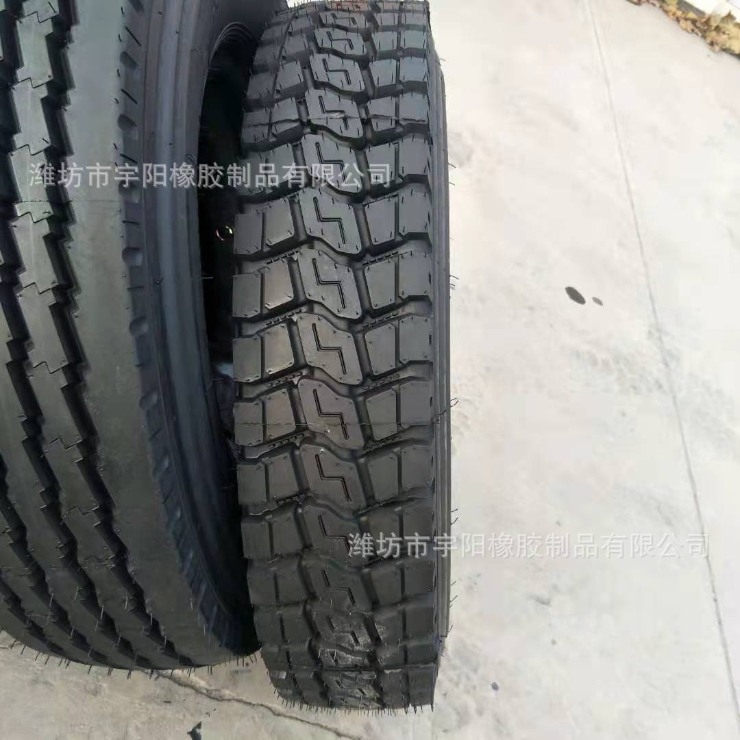 9.00R20 载重卡车 货车轮胎 全钢丝子午线抗磨 中块花纹