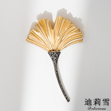 ����ѩ �̎����Y�� �߼��͹Ž�ɫ�y���~��� �＾�r���e��b�Ʒ