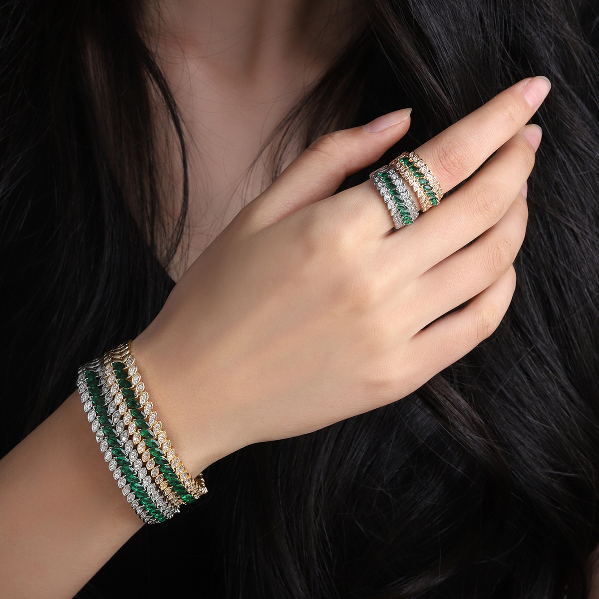 Square bracelet hip-hop style heart shaped with zircon