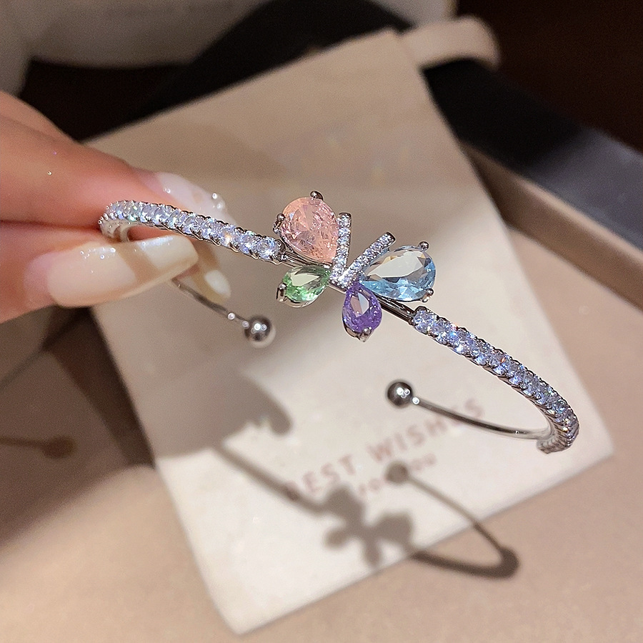 El temperamento francés arco de zircon pulsera de doble capa dulce ins pulsera de viento lujoso ligero de alto nivel sensación de joyas versátiles para mujeres