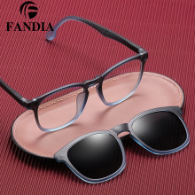 95916 跨境款双色防蓝光男女平光镜磁吸式偏光太阳镜源头厂家现货