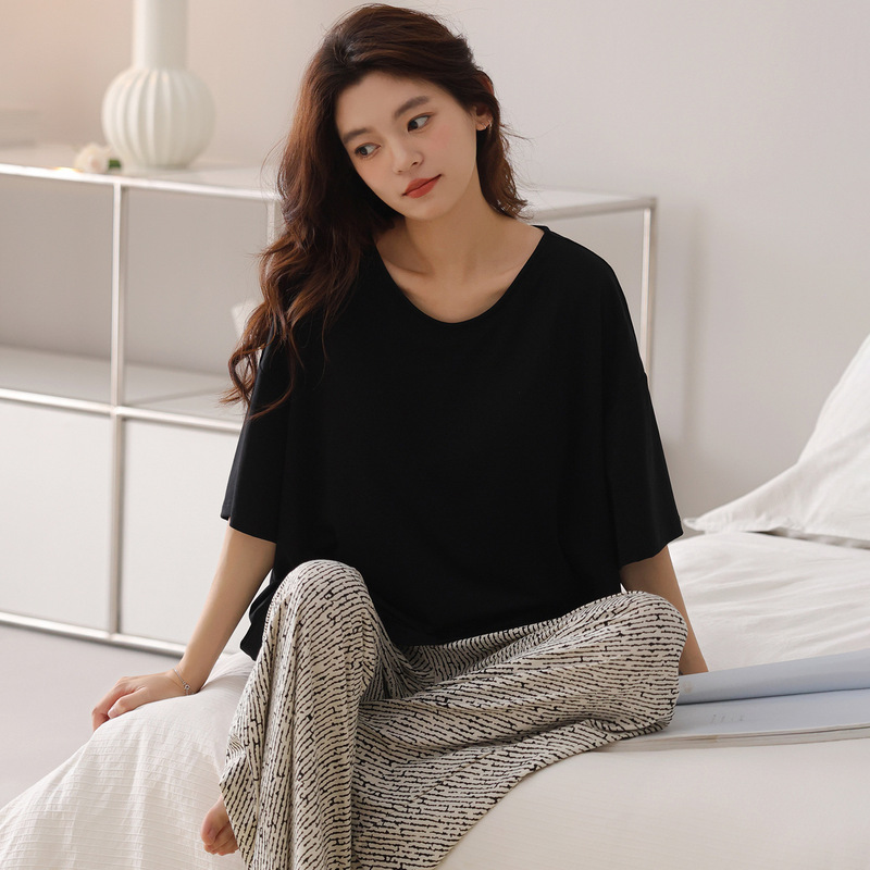 Summer Women's Two-Piece Set for Going Out for a Walk and Picking up Express Delivery, Short-Sleeved Girl's Air-Conditioned Room Pants Pajamas with Breast Pads