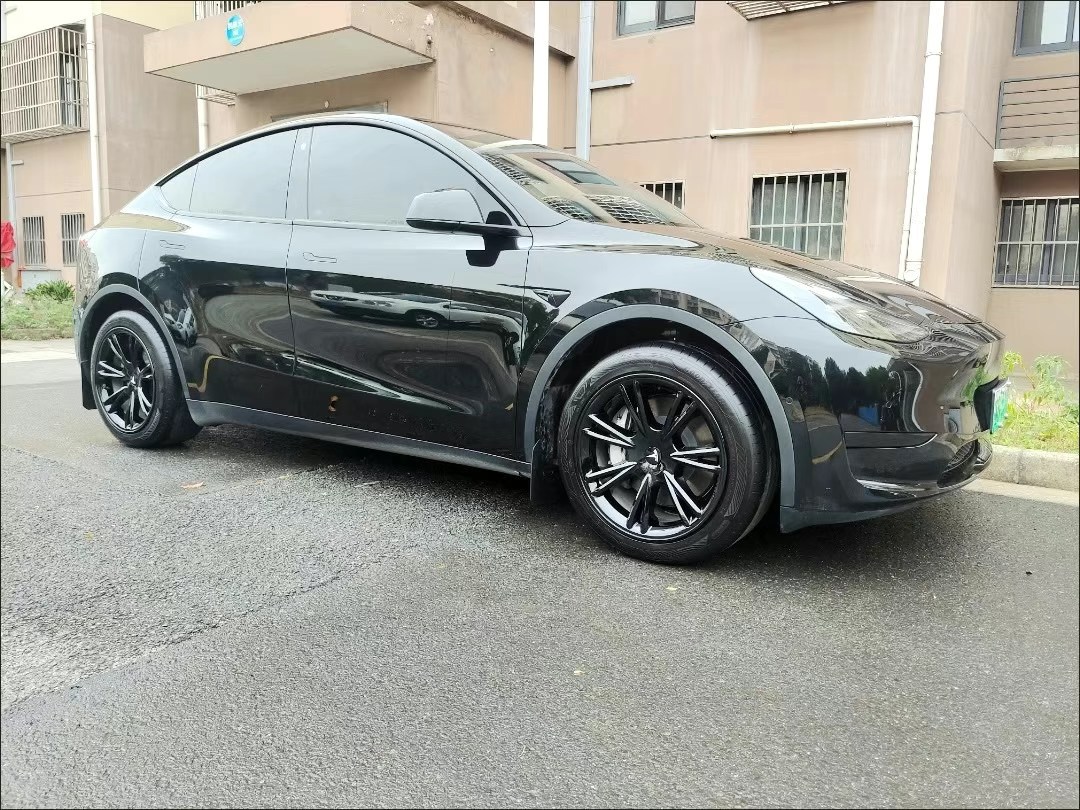 Suitable for Tesla ModelY wheel hub cover decorative protection ring 19 inch modified scratch-resistant all-inclusive bare wheel cover