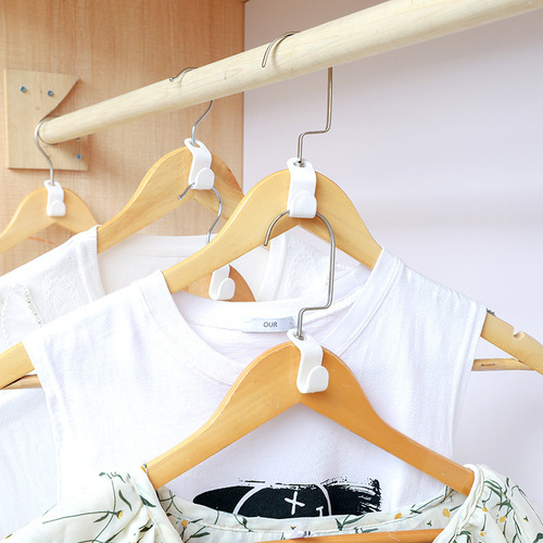 T wholesale solid color hanger connection hook fashionable clothes hanger connection buckle thickened plastic stackable connection buckle hook