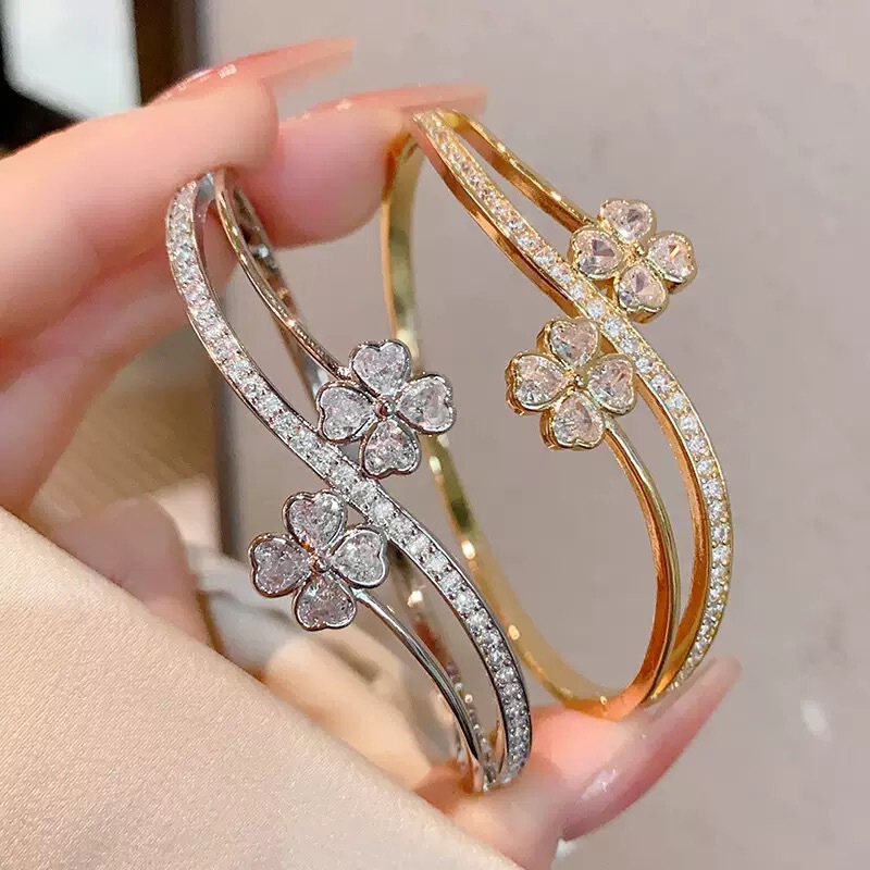 Cross-Border Diamond-Encrusted Bracelets, Fresh and Popular Fashion Accessories, Foreign Trade Jewelry Bracelets, European and American High-End Simple Hand Jewelry for Women