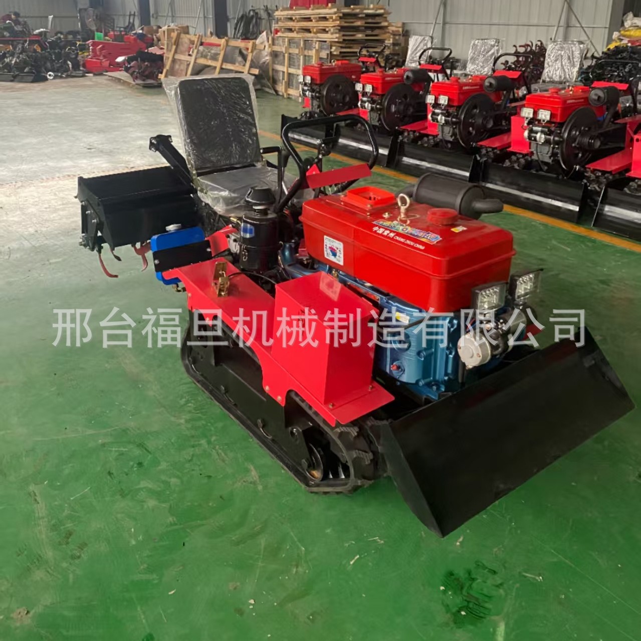 履带旋耕机开沟施肥播种多用微耕机履带挖机一体机柴油机农用机械