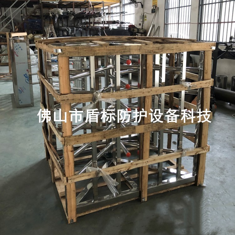 高铁站梳状门不锈钢导流闸门小区旅游区防尾随道闸门十字形旋转闸