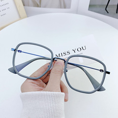 新款韓流時尚近視眼鏡女士高清護眼防藍光平光鏡街拍百搭眼鏡框架