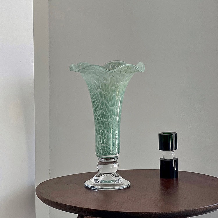 Beautiful medieval French style lamp vase glass hydroponic flower…