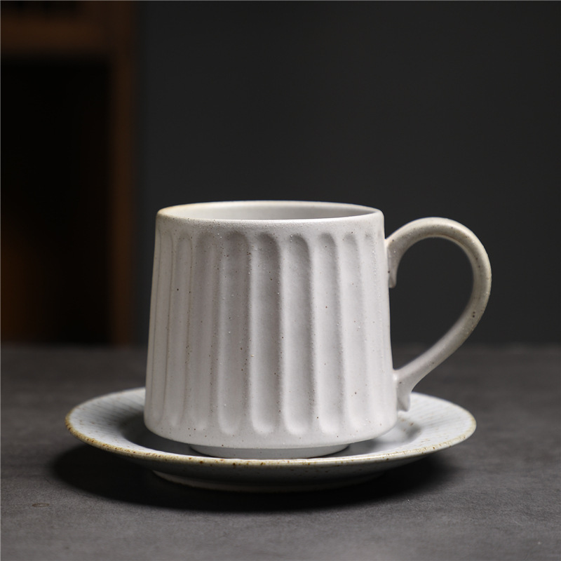 Estilo japonés vintage de cerámica taza de café y platillo traje creativo regalo taza de té de la tarde taza de café de gres