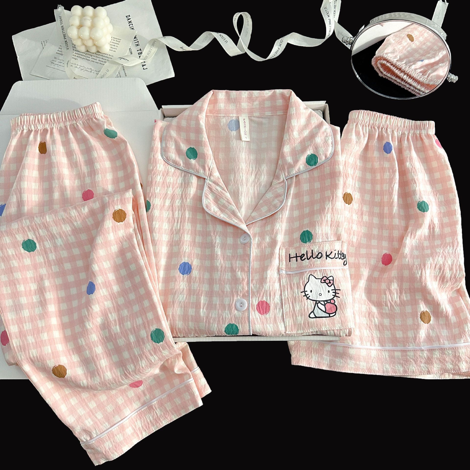 Comercio exterior transfronterizo 120G nube algodón traje de tres piezas pole point kt gato pijamas mujeres lindo solapa pantalones de manga corta servicio a domicilio