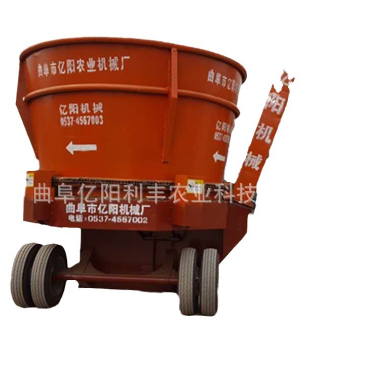 牵引式牧草捆秸秆粉碎机 稻草玉米捆粉碎机 厂家供应