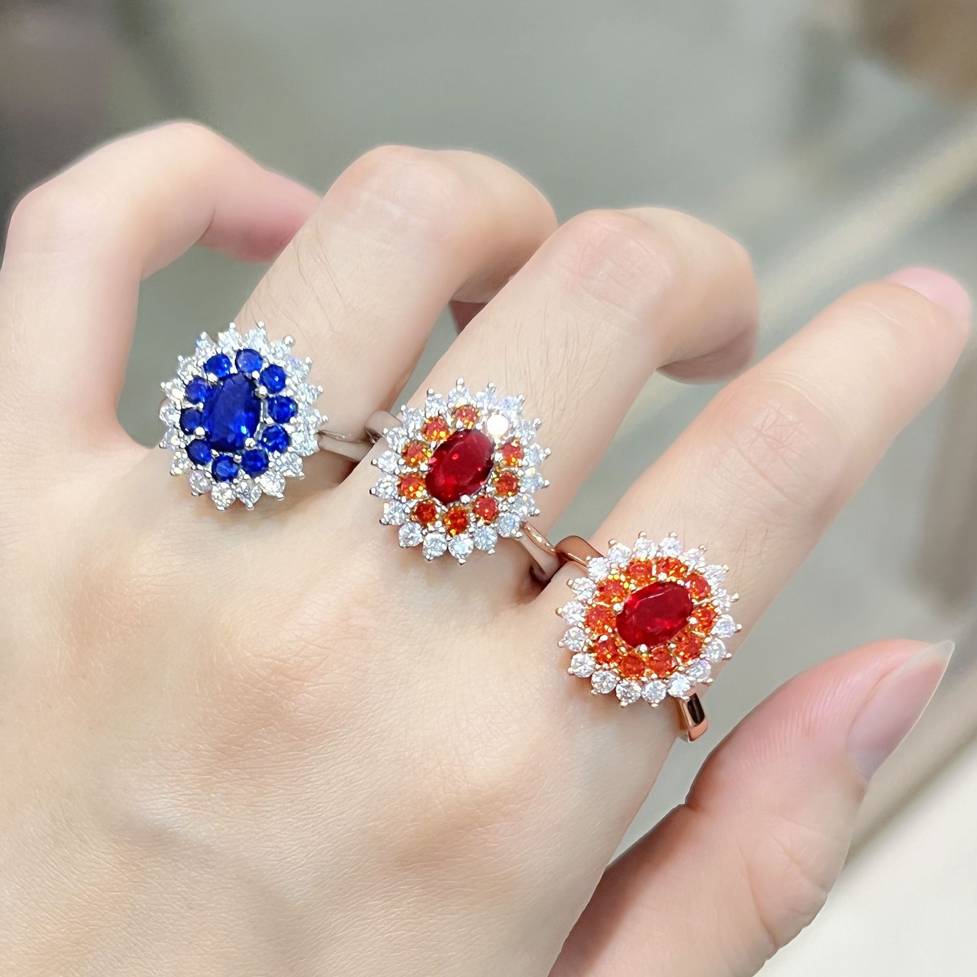 Anillo estilo princesa diana con zafiro joya chapada en oro mujer_voghion.com