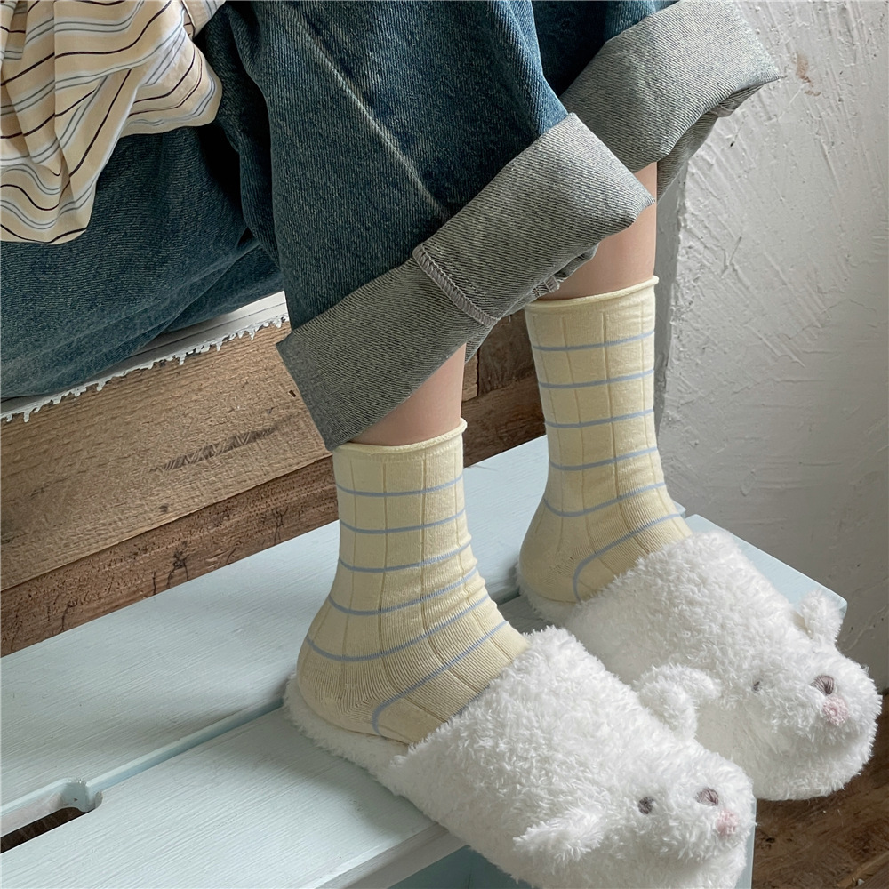 Femmes Style Japonais Bande Coton Crew Socks Une Paire display picture 9
