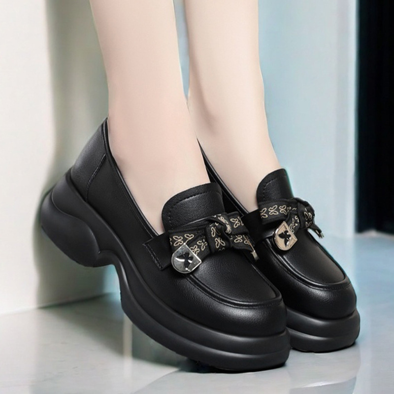 Factory Direct Delivery, Breathable Korean-Style Lightweight Leather Shoes, Comfortable Soft Leather Loafers, Versatile Chunky Heel Round-Toe Deep-Cut Single Shoes Factory Direct Delivery, Breathable Korean-Style Lightweight Leather Shoes, Comfortable Soft Leather Loafers, Versatile Chunky Heel Round-Toe Deep-Cut Single Shoes