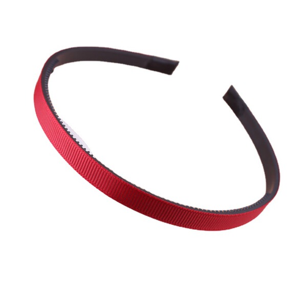 Solid color scalloped headband