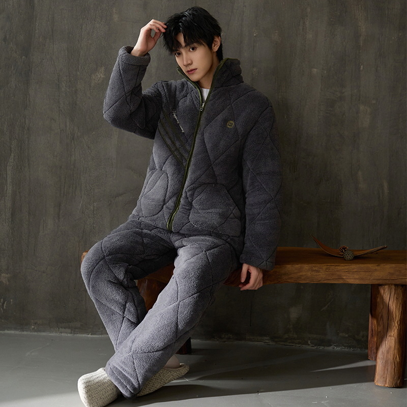 Pijamas de invierno caliente para hombres, tres capas de algodón intercalado, cuello vertical, manga larga, 2024 nuevo conjunto de ropa de hogar simple gris