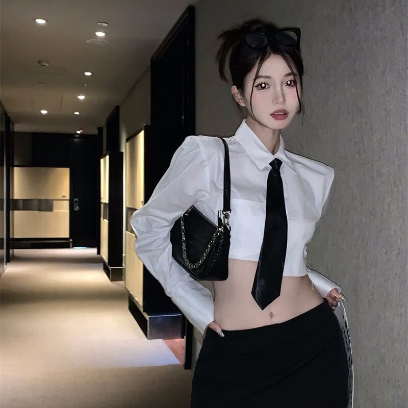 Niche Design Sense Hot Girl Short Outer Wearing Inner Shirt Women's 2025 Spring and Autumn Korean Style Navel Leakage Shirt Top Niche Design Sense Hot Girl Short Outer Wearing Inner Shirt Women's 2025 Spring and Autumn Korean Style Navel Leakage Shirt Top