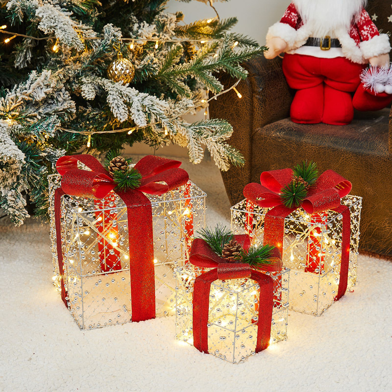 クリスマス鉄芸発光ギフトボックス三点セット積み上げ装飾品セットクリスマスツリーホテルシーン配置置物|undefined