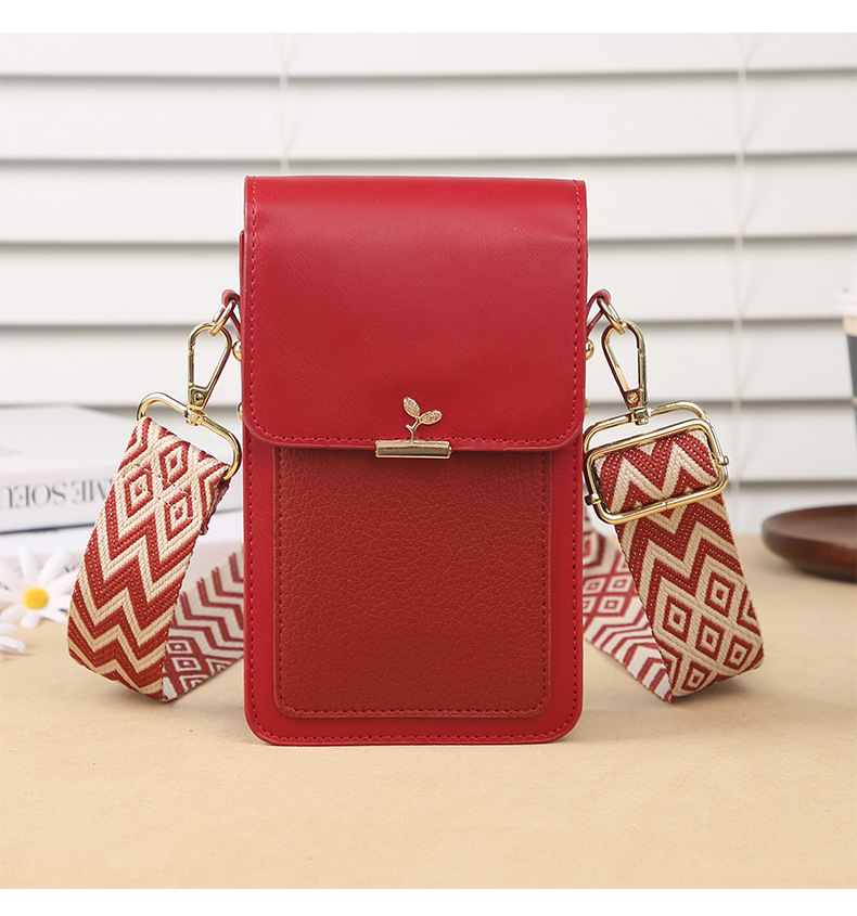 Women's Pu Leather Solid Color Elegant Classic Style Square Zipper Shoulder Bag Phone Wallets Crossbody Bag display picture 1