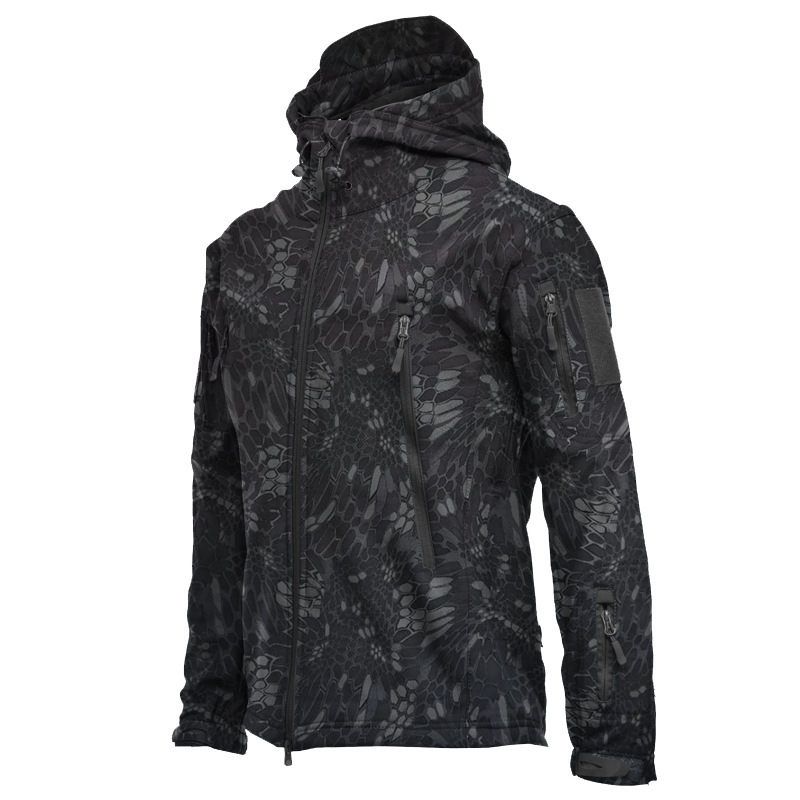 Fábrica directa chaqueta de asalto de cáscara blanda chaqueta de invierno con capuchón chaqueta de viento impermeable cuero cálido camuflaje escalada