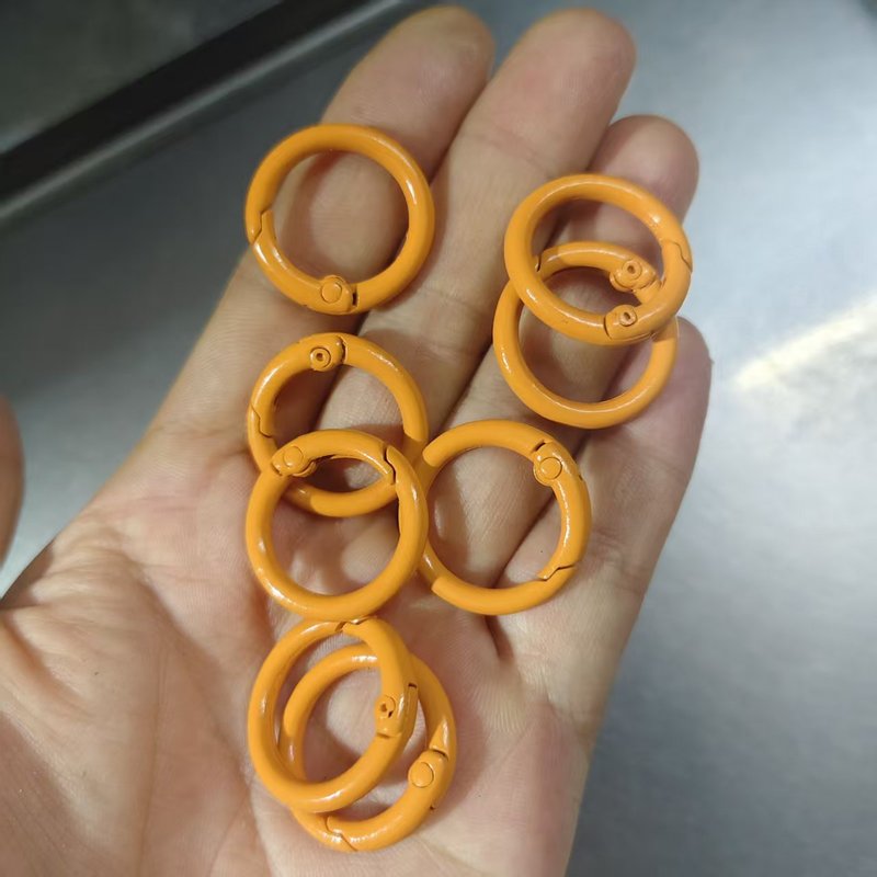 現物焼付塗装亜鉛合金スプリングリングバッグ小円掛け掛けアクセサリー部品開口スプリングバックルカラースプリングリング|undefined